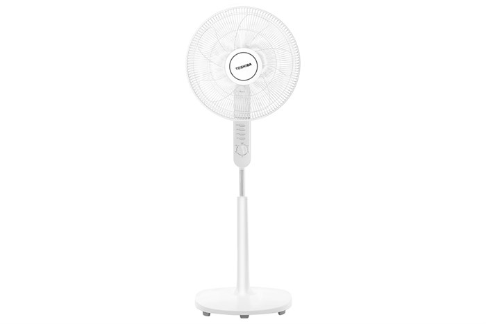 quat-dung-toshiba-f-lsa10-w-vn-trang-1-2-700x467